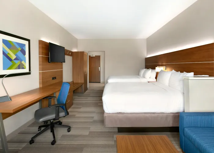 Holiday Inn Express & Suites Salisbury By Ihg